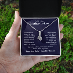 Alluring Beauty Necklace - To My Future Mother-in-Law